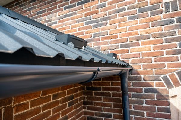 Brick Veneer Siding Installation in Bloomington